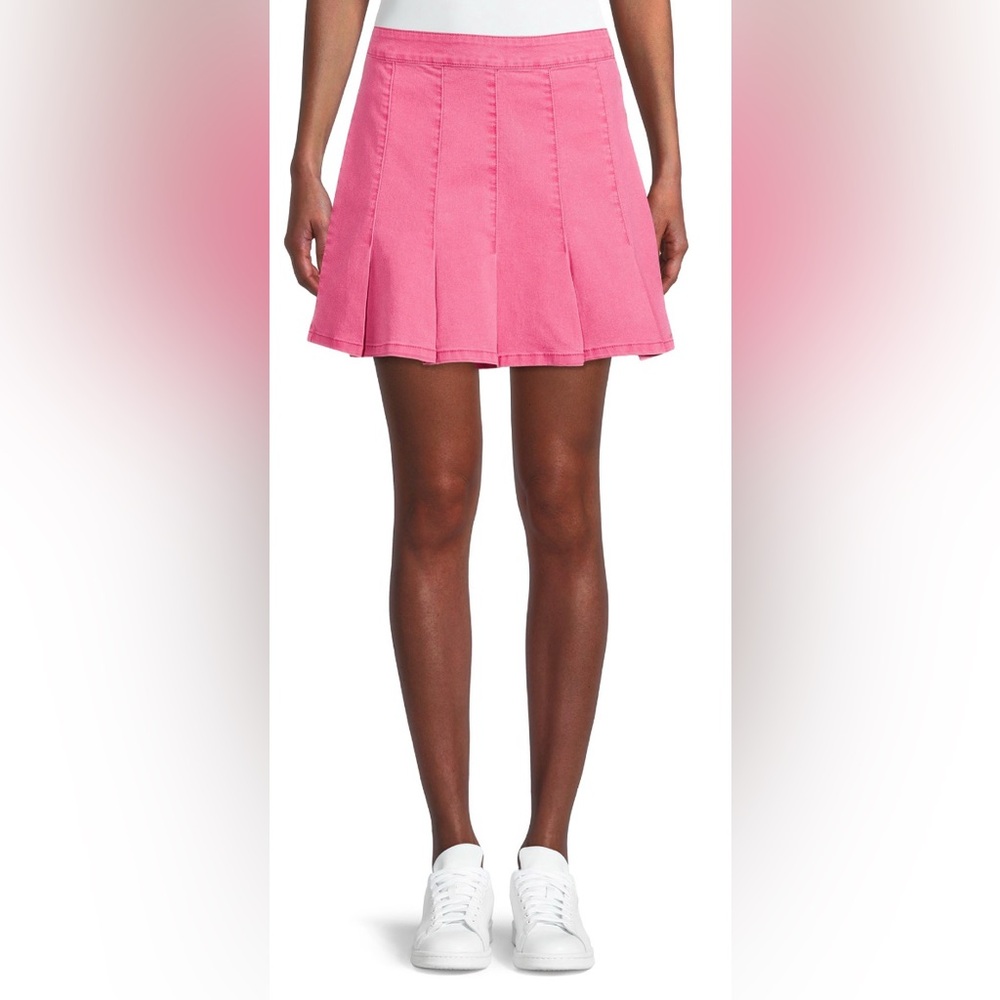 No Boundaries Junior’s Pink Denim-like Pleated Flared Mini Skirt ~ Sizes